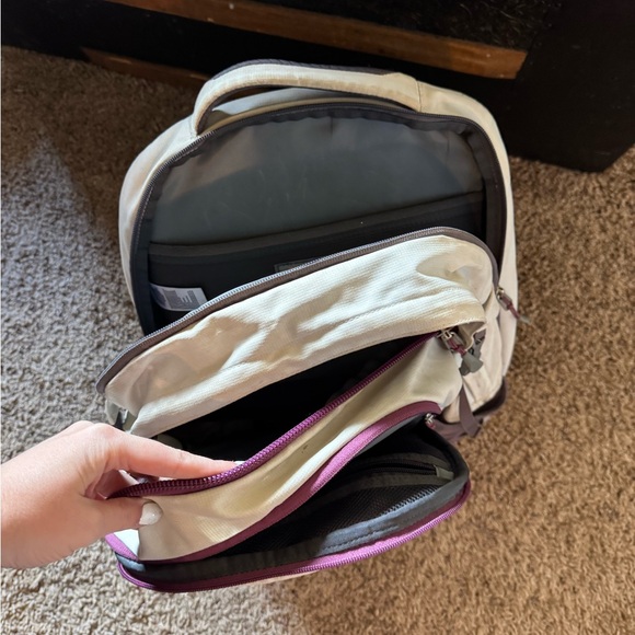 The North Face Men's Cream and Purple Backpack - Picture 2 of 3